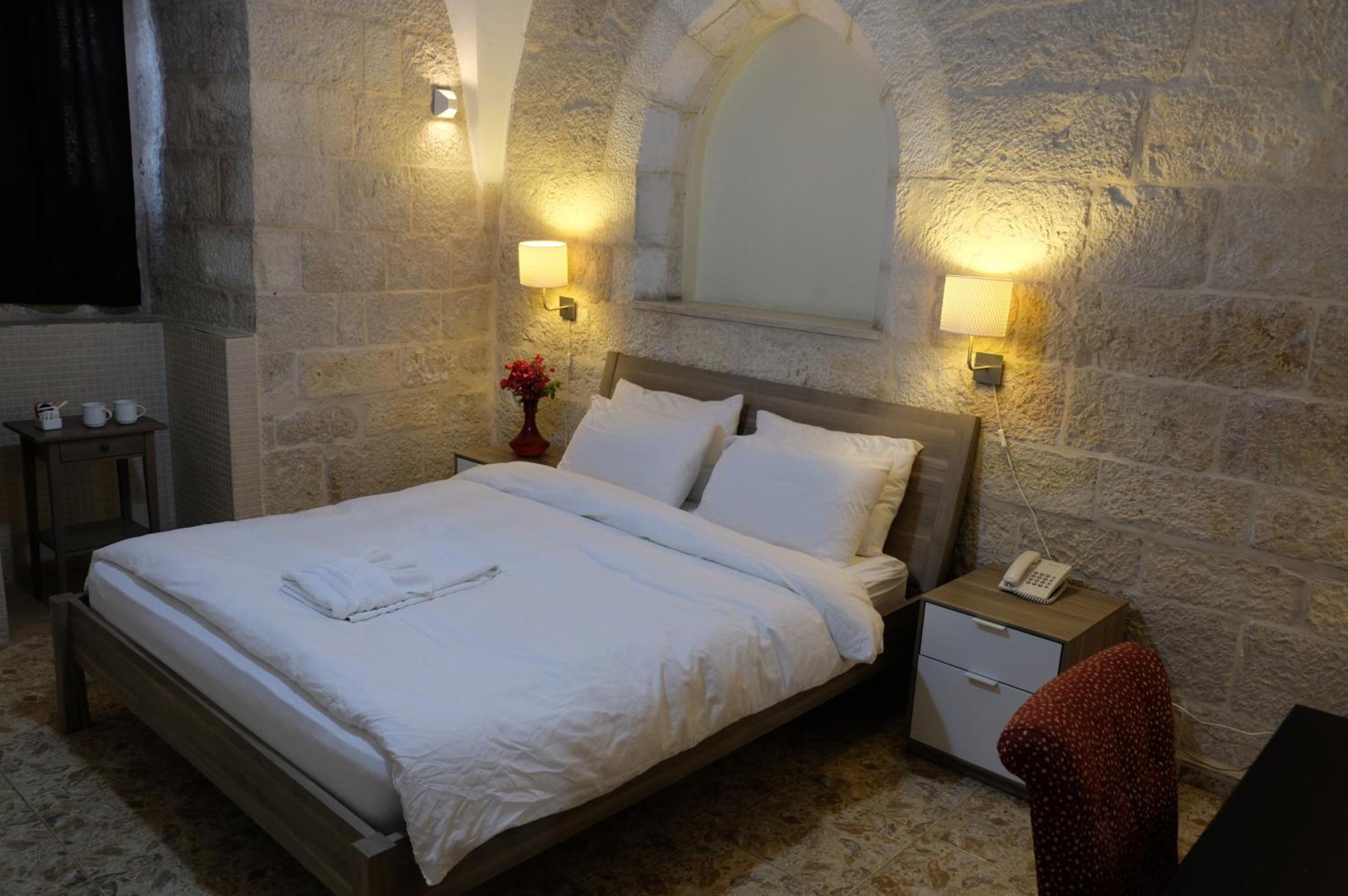 St. George'S Cathedral Pilgrim Guesthouse - Jerusalén Habitación foto