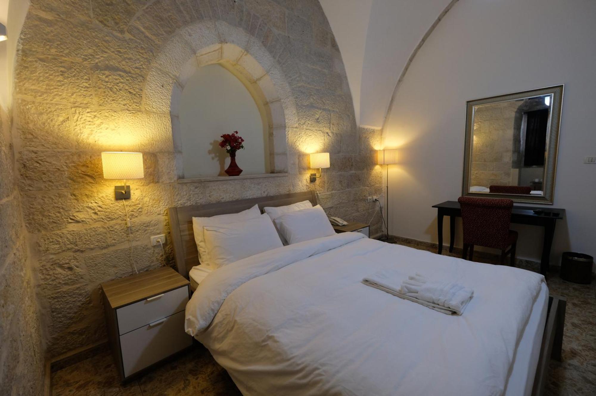 St. George'S Cathedral Pilgrim Guesthouse - Jerusalén Habitación foto